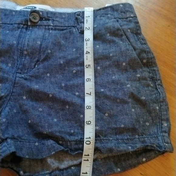 Old Navy linen blend navy dots everyday short. Size 4. - Picture 6 of 10